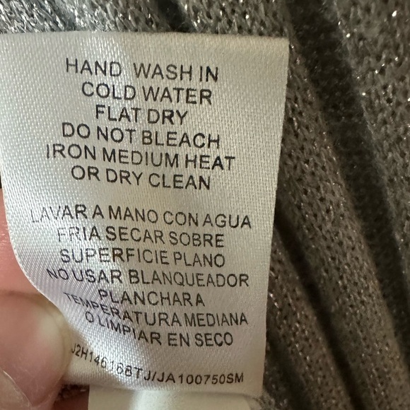 Joseph A Open Front Drapey Metallic Cardigan - Picture 4 of 5